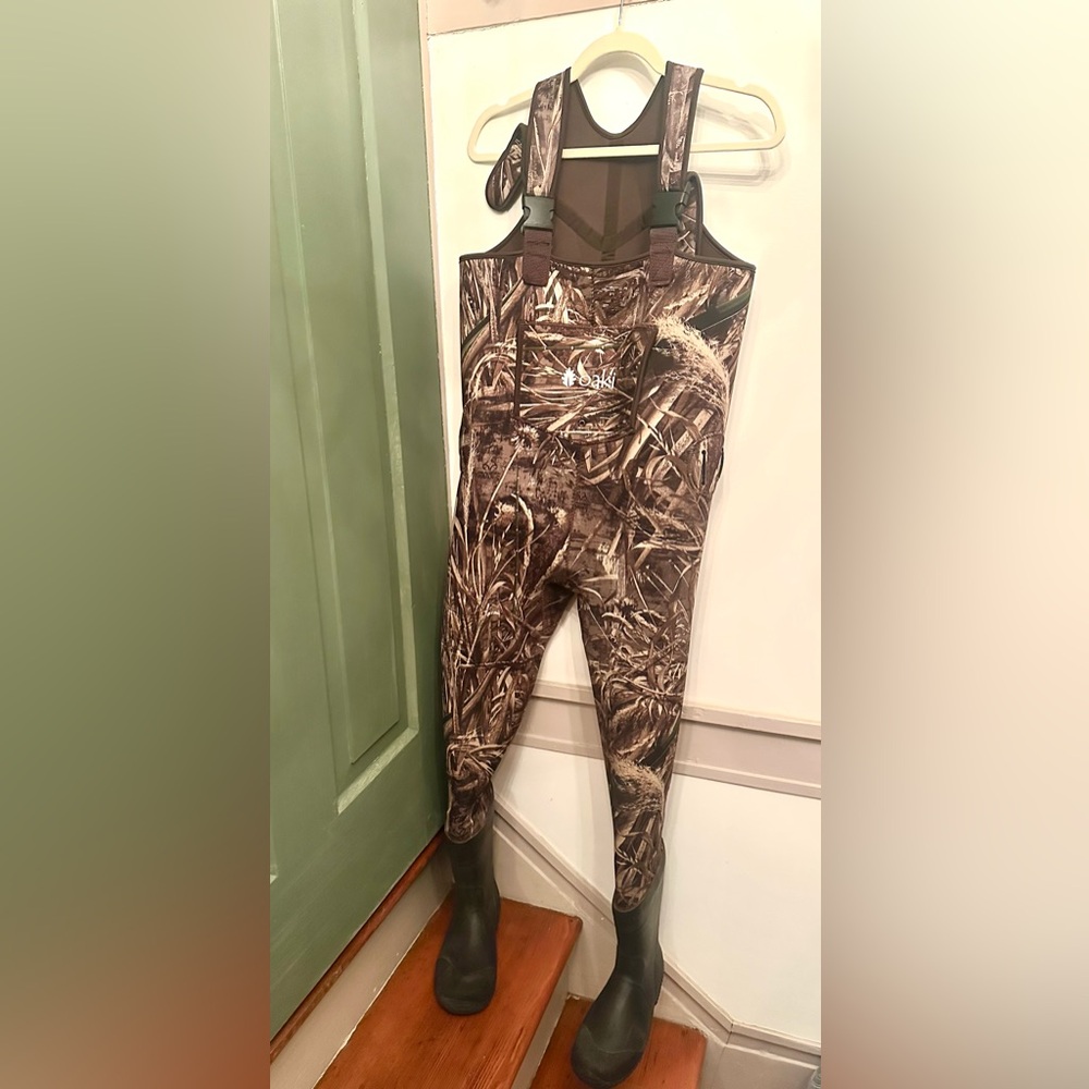 OAKI Kids Neoprene Camo Waders - Picture 3 of 12